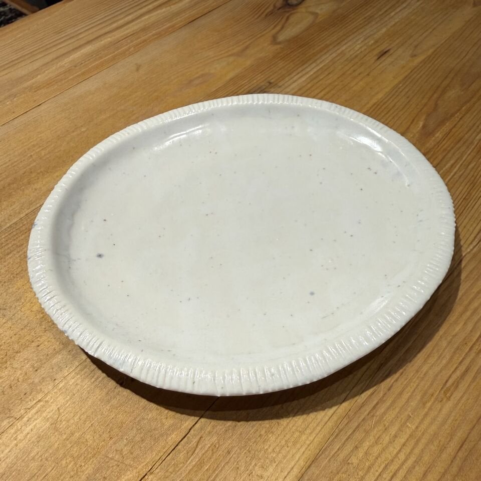 Kenarı Yivli Seramik Tabak