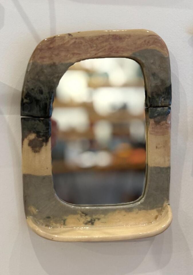 Dikey Seramik Duvar Aynası